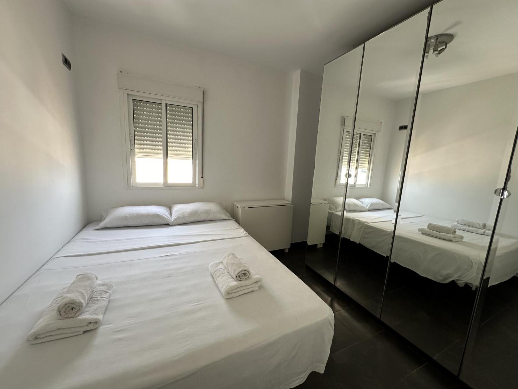 Atico Plaza Bailen Malaga Centro Apartment Luaran gambar