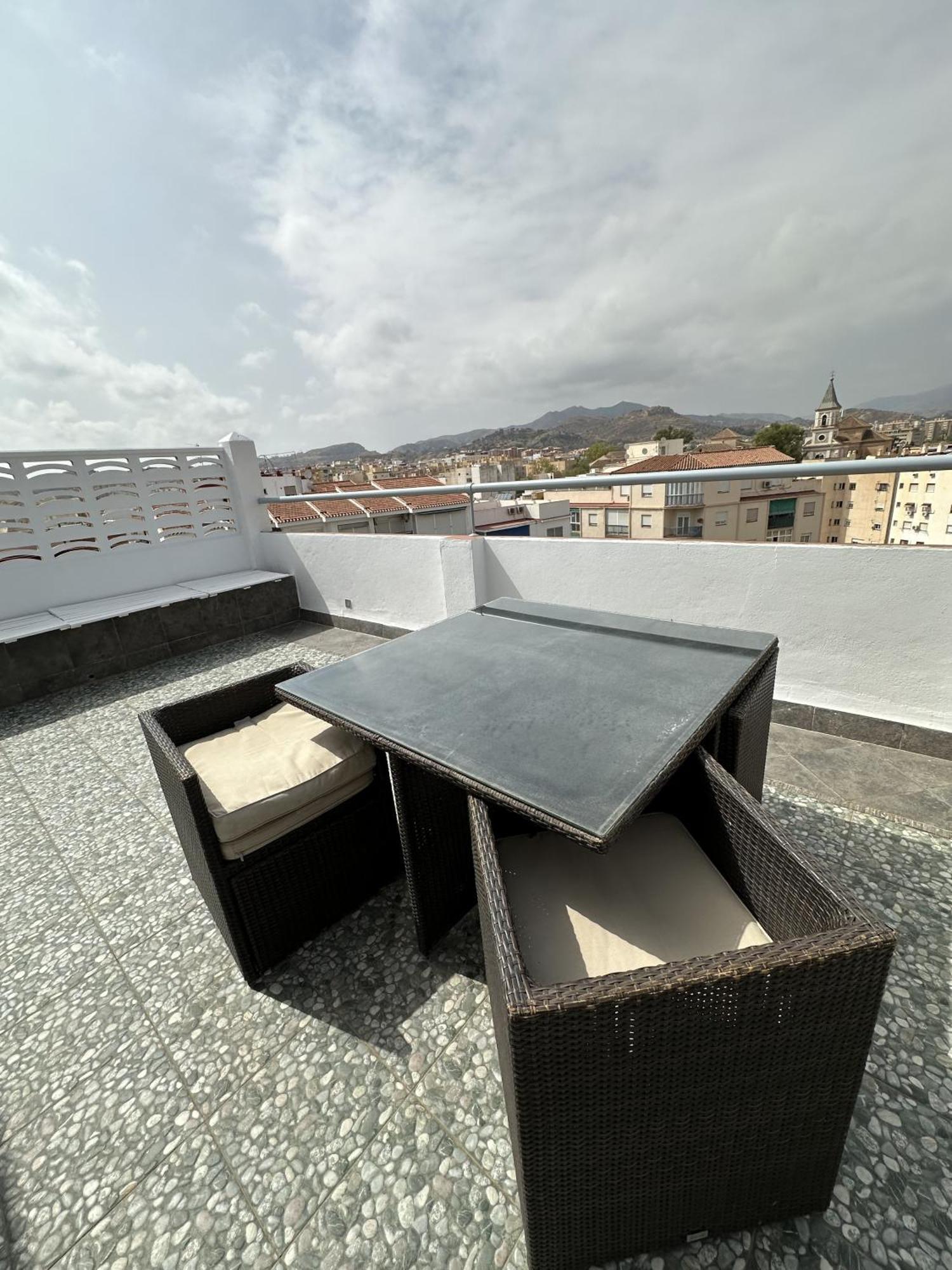 Atico Plaza Bailen Malaga Centro Apartment Luaran gambar