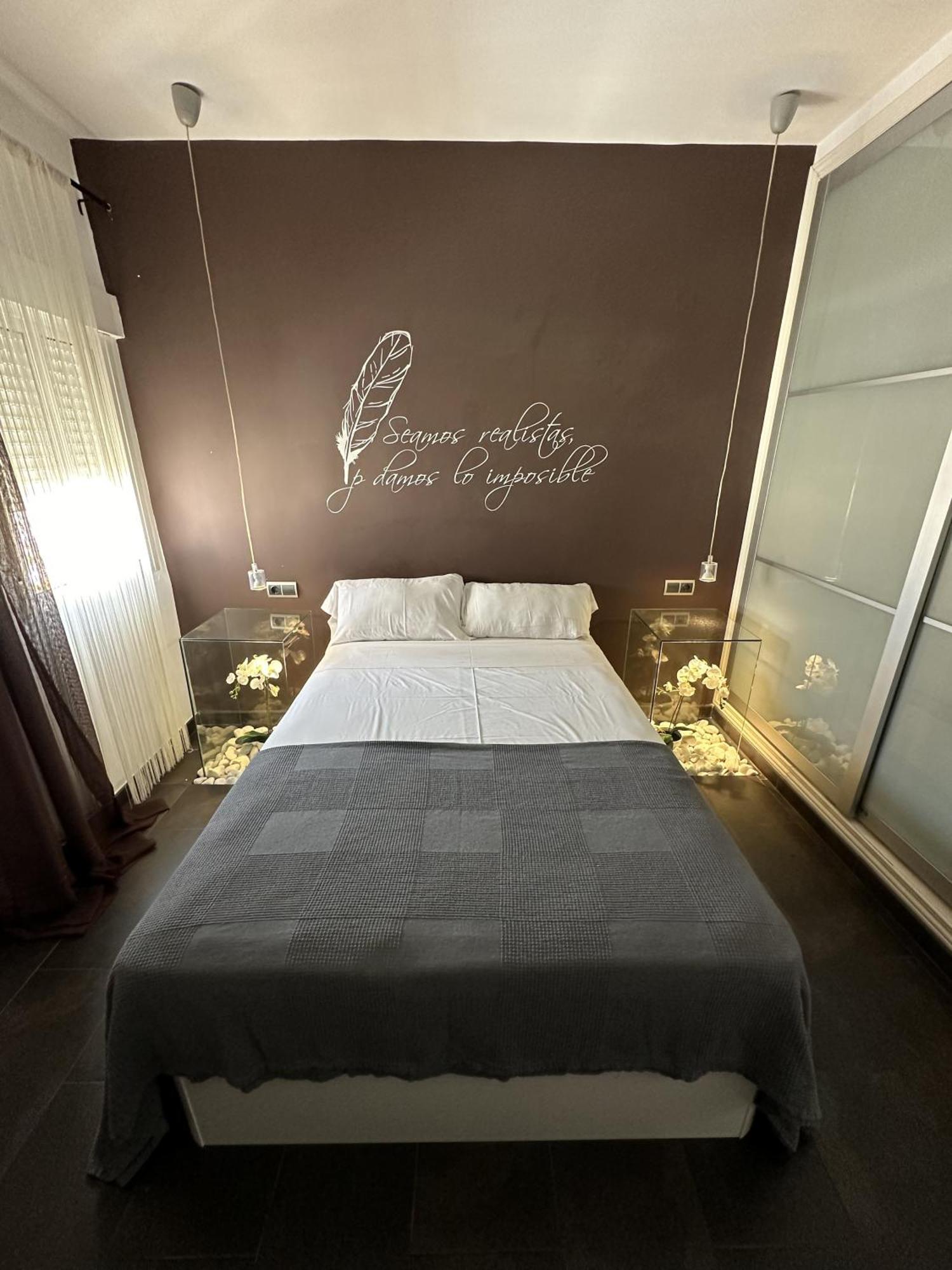 Atico Plaza Bailen Malaga Centro Apartment Luaran gambar